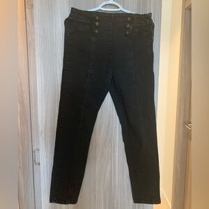 Forever 21 black jeans with 3-button design and side zipper US size 31